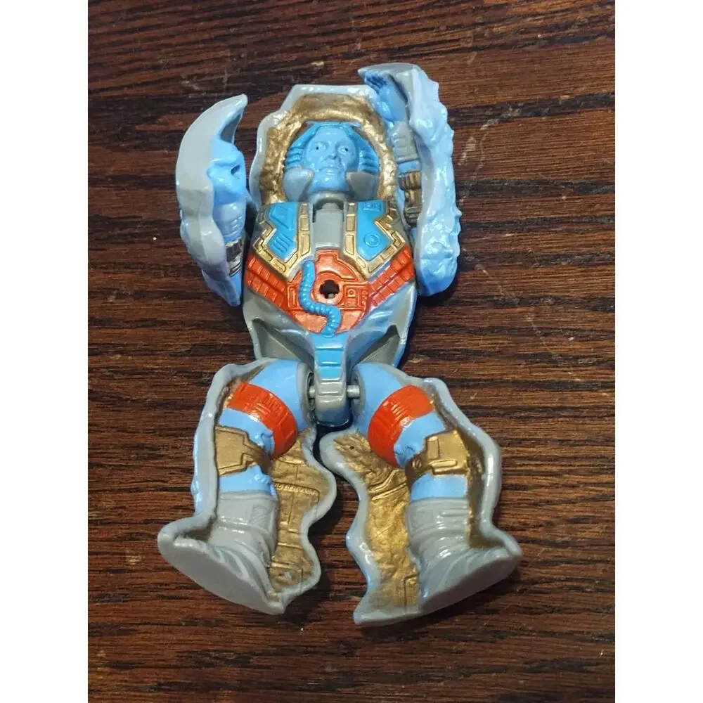 Gen 1 Transformer/Giga bot figures‎